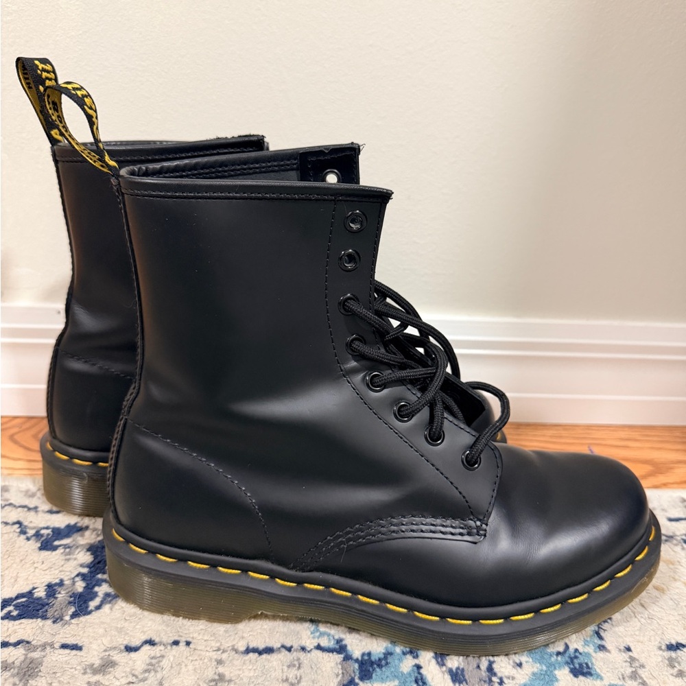 Dr. Martens 1460 Black Smooth Leather Unisex Boots US 9 Y2K Grunge Gorpcore Goth